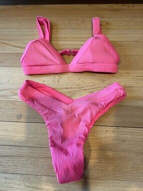 Vibrant Ribbed Pink Bikini Top